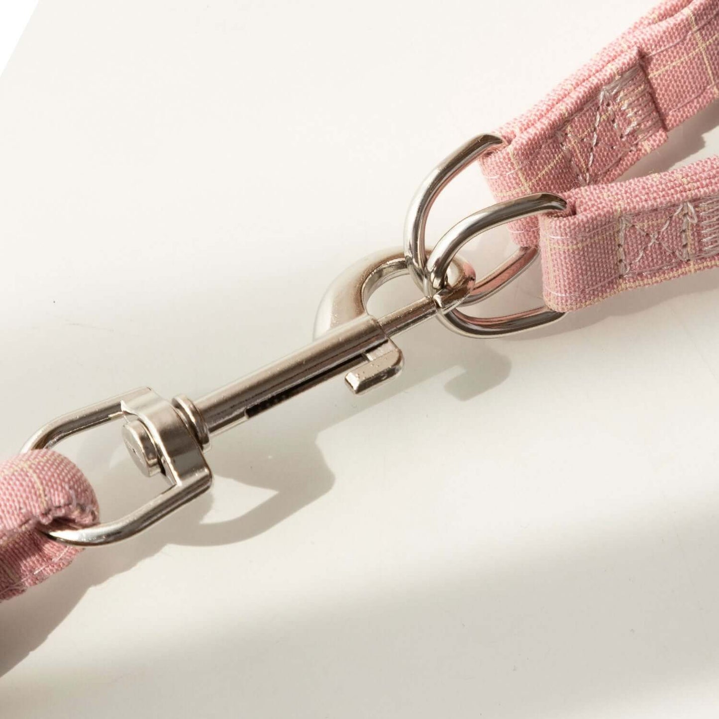 Adjustable Harness and Leash Set details